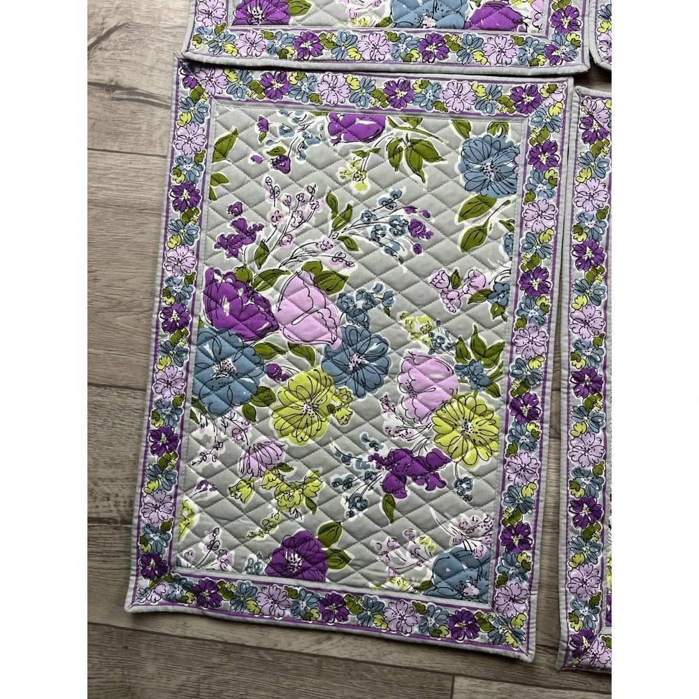 Vera Bradley Quilted Placemats (5) Set‎ Print: Watercolor